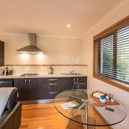Parnella Kettering Apartment ภายนอก รูปภาพ