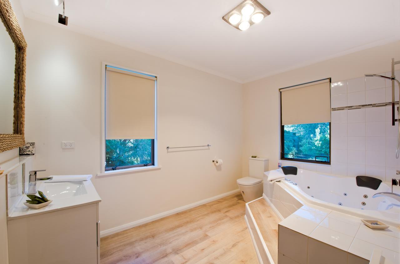 Parnella Kettering Apartment ภายนอก รูปภาพ