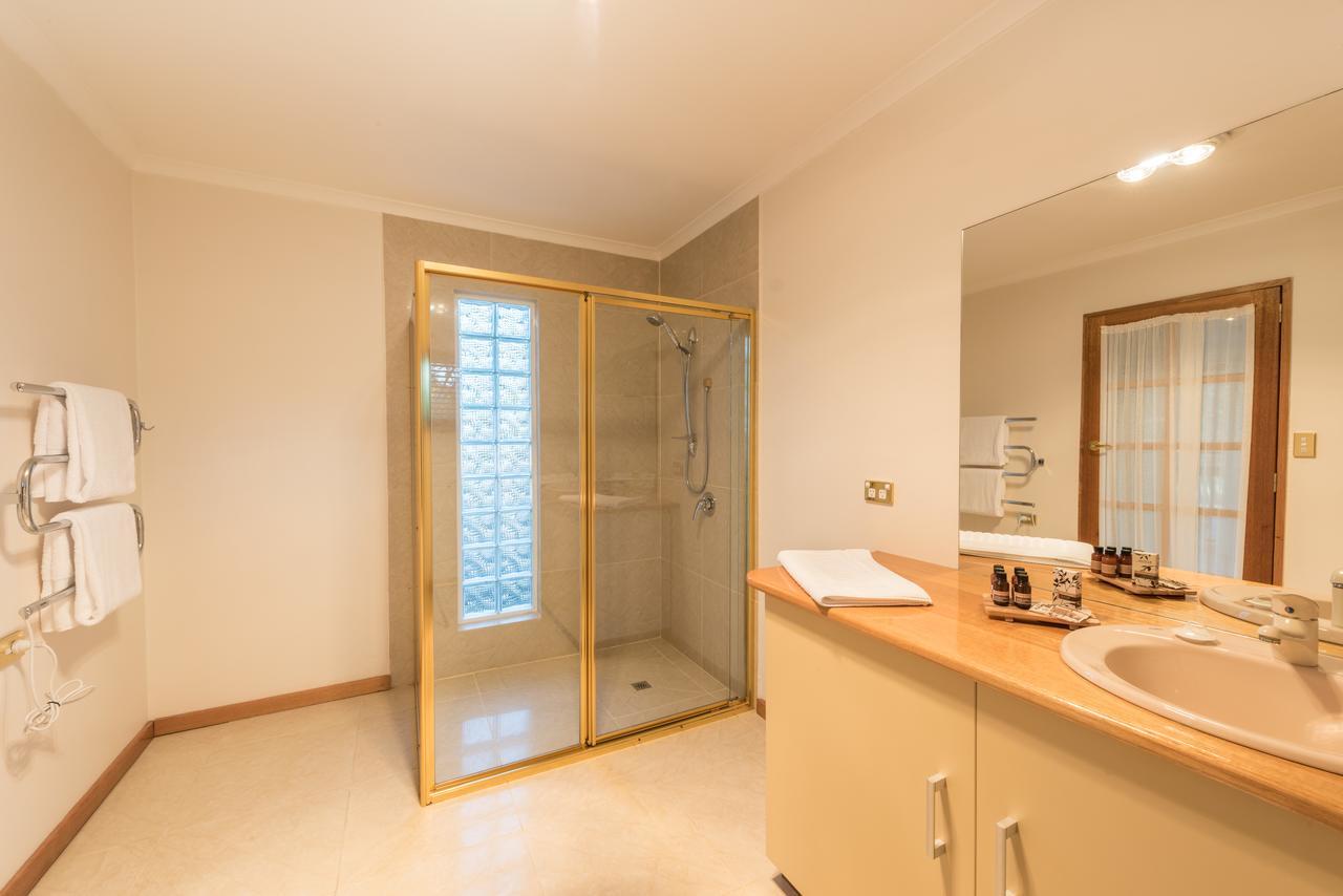 Parnella Kettering Apartment ภายนอก รูปภาพ
